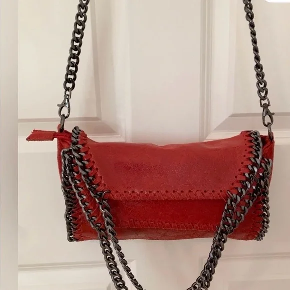 Italian Red Leather Chain Shoulder or Crossbody Bag Sofia designs Pewter Chain - Picture 7 of 16